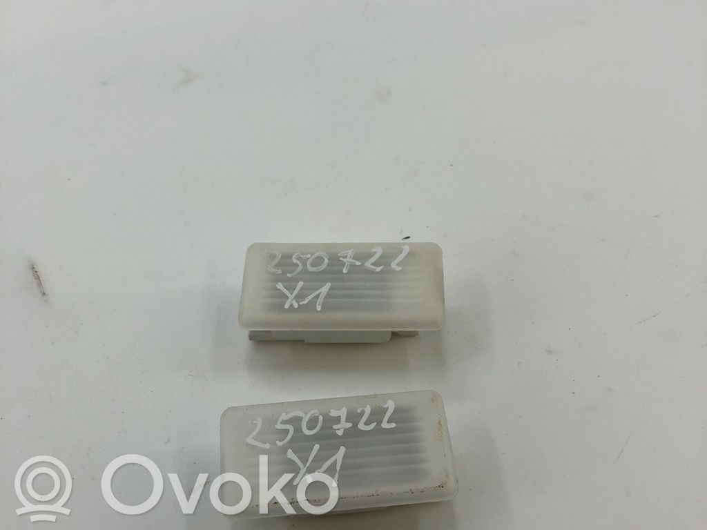 BMW X1 U11 Otras luces interiores 