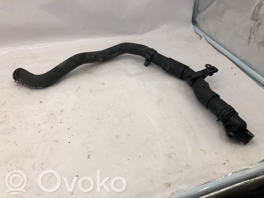 Mazda CX-3 Engine coolant pipe/hose 