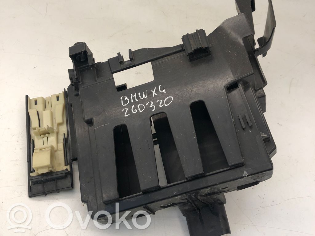 Engine control unit box   12908632555