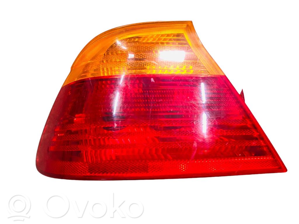 Rear/tail lights   8375801,8375801