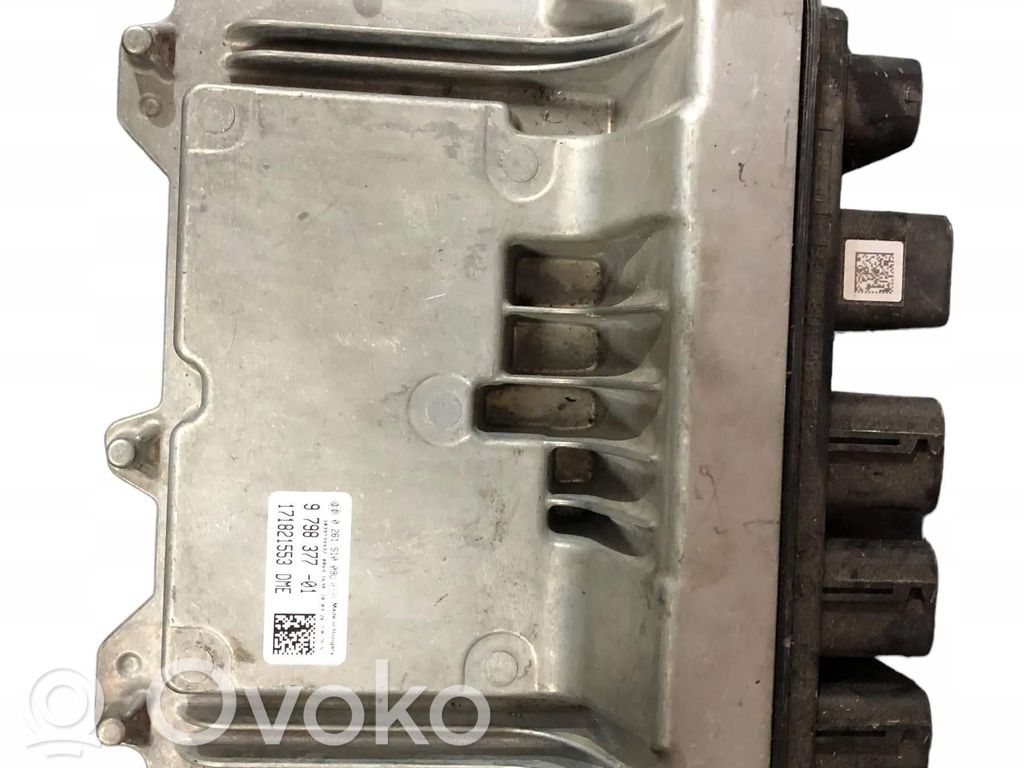 BMW 5 F10 F11 Engine control unit/module 