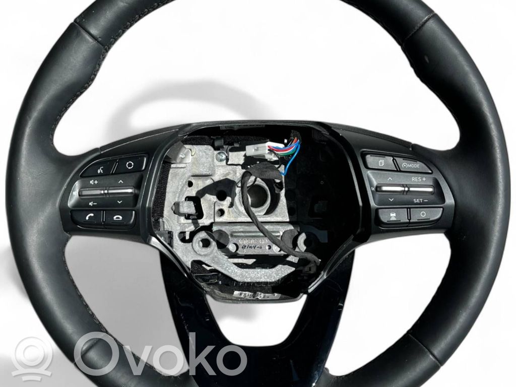 Hyundai Kona I Ohjauspyörä 