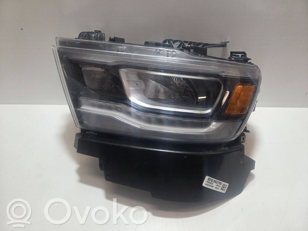 Scheinwerfer   68533273AB