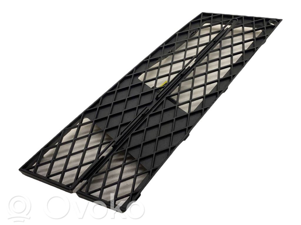 BMW 5 E60 E61 Front bumper lower grill 