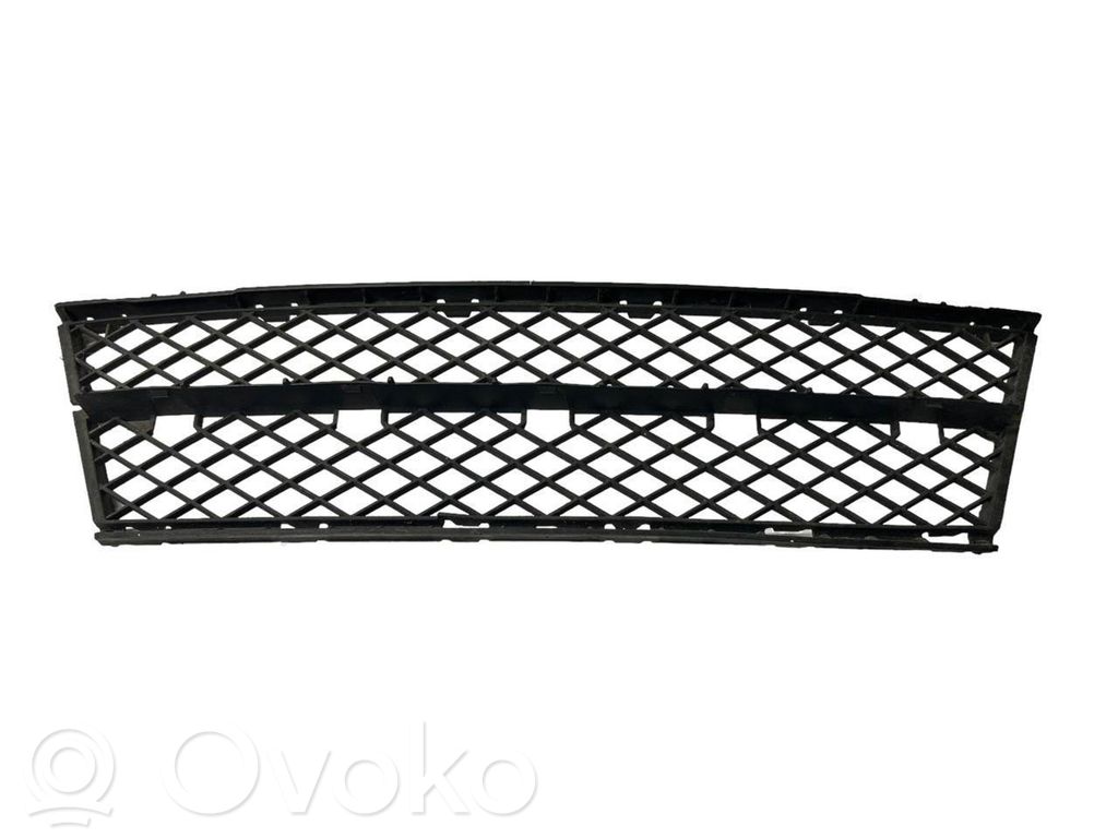 Front bumper lower grill   7178115,51117178115