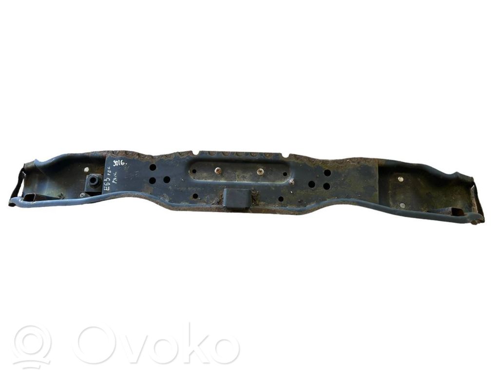 BMW 6 E63 E64 Aizmugurē bampera balka 