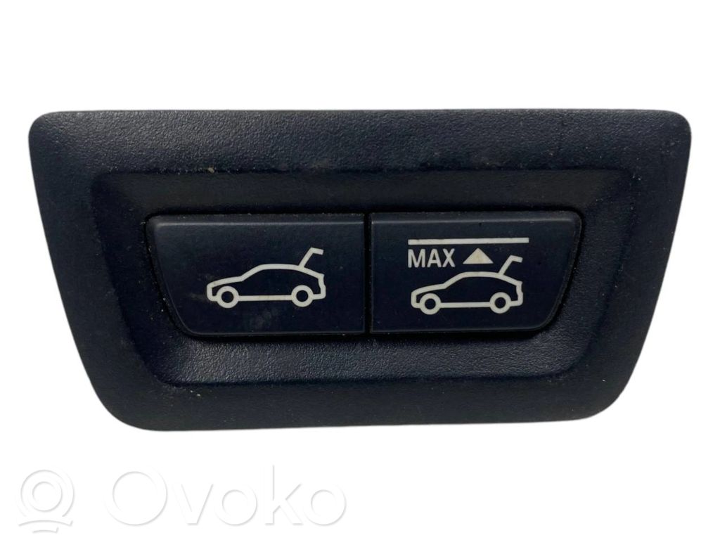 BMW 5 GT F07 Tailgate opening switch 