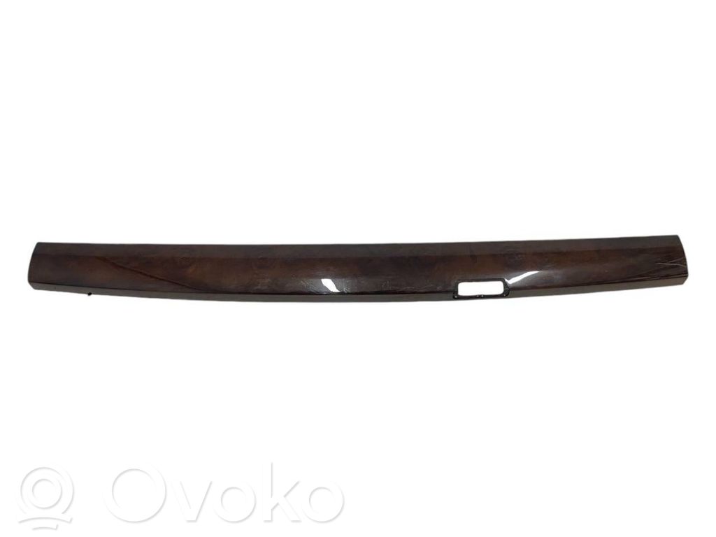 BMW 7 E65 E66 Dekoratyvinė apdailos juostelė 