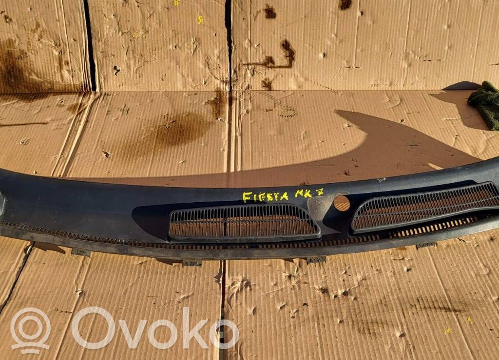 Ford Fiesta Wiper trim 
