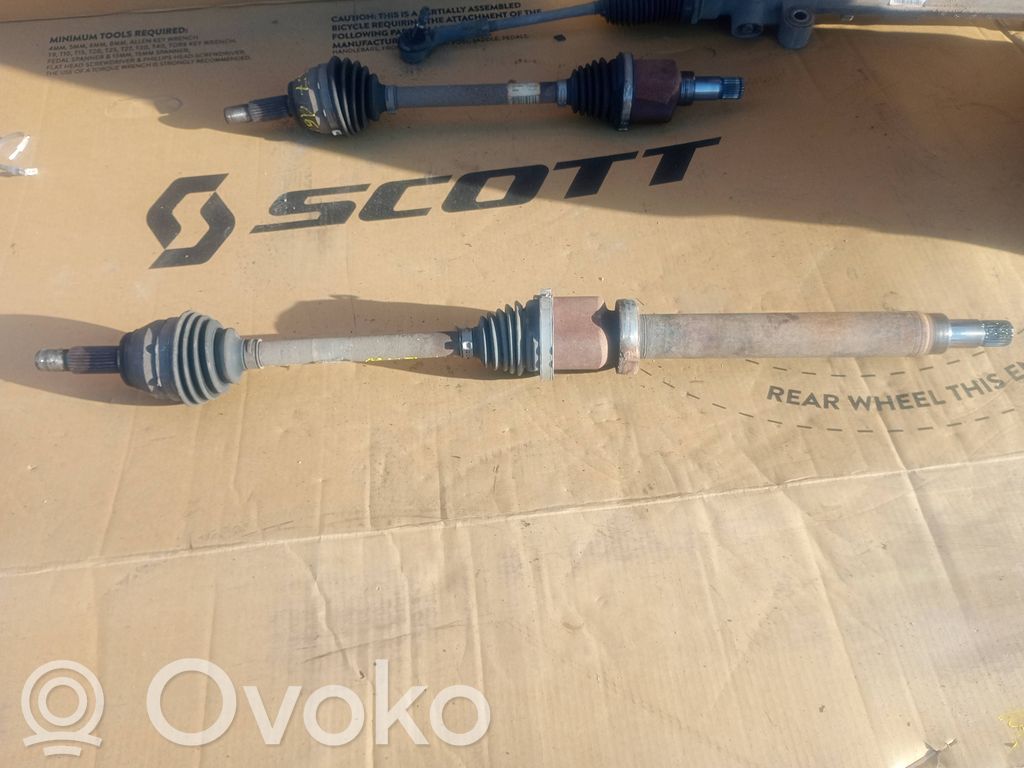 Ford Fiesta Półoś przednia 