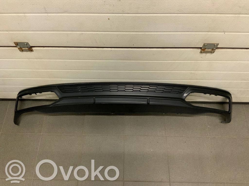 Audi A6 S6 C8 4K Apdailinė galinio bamperio juosta 