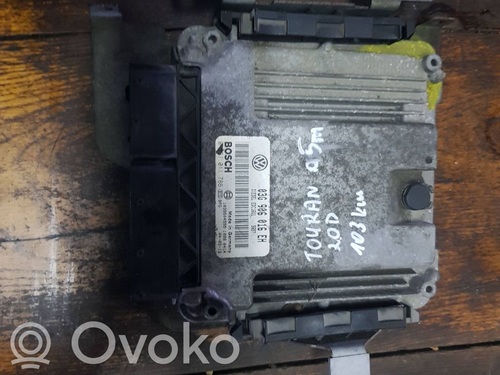 Volkswagen Touran I Sterownik / Moduł ECU 