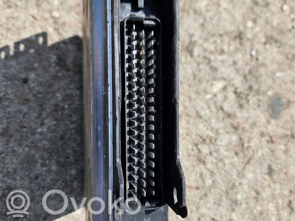 Opel Omega A Engine control unit/module 