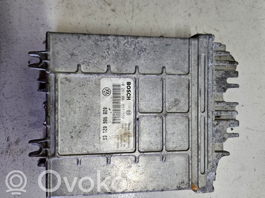 Volkswagen PASSAT B5 Engine control unit/module 
