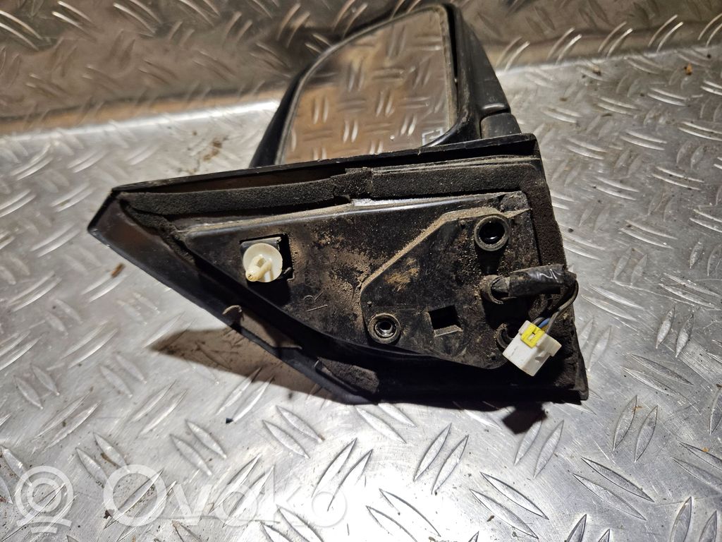 Mitsubishi Space Wagon Elektryczne lusterko boczne drzwi przednich 