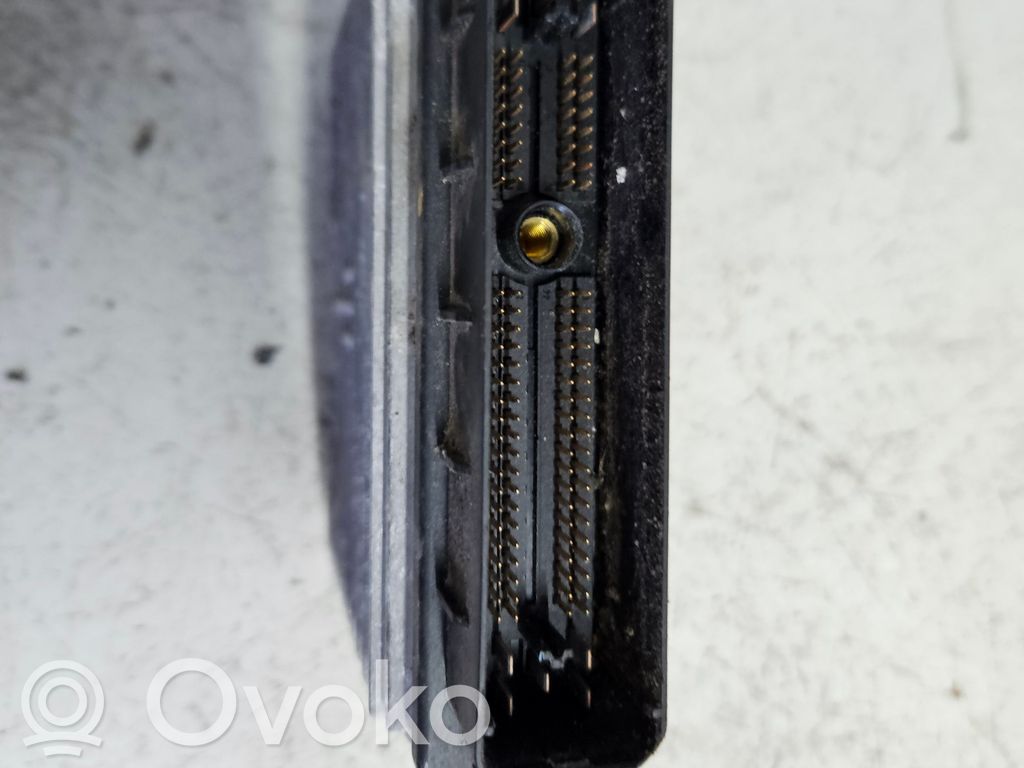 Ford Mondeo Mk III Engine control unit/module 