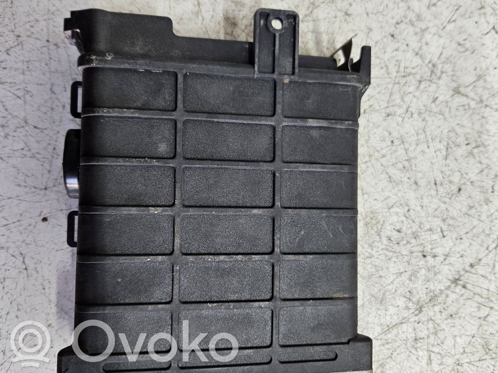 Engine control unit/module   0261200263,443907311A
