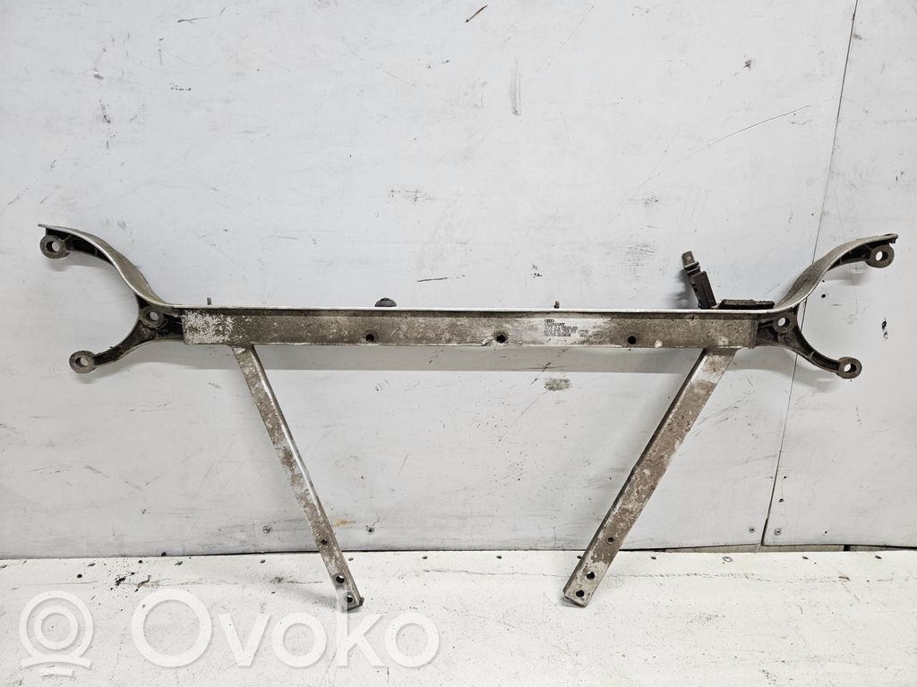 Audi A8 S8 D2 4D Engine mounting bracket 