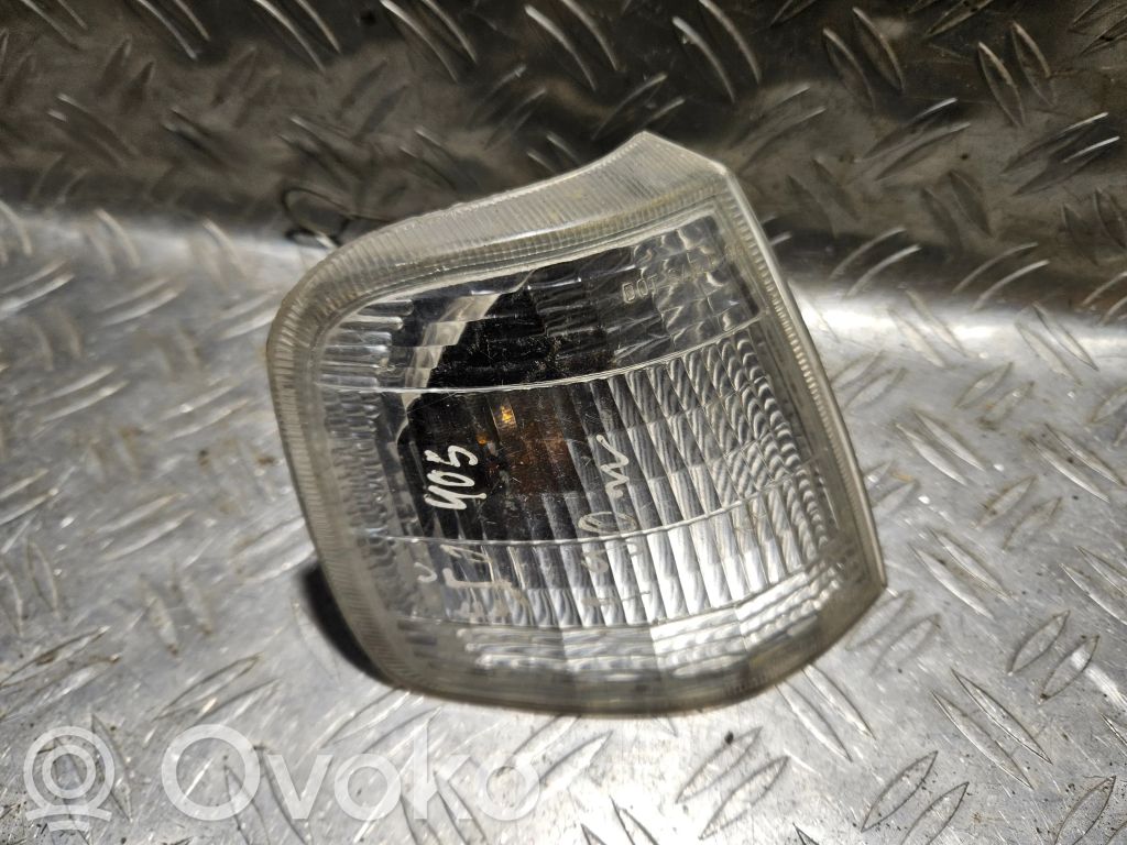 Peugeot 405 Front indicator light 
