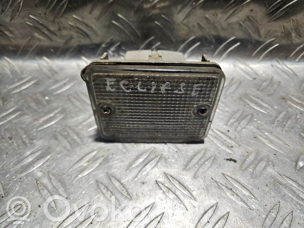 Mitsubishi Eclipse Atbulinės eigos žibintas 