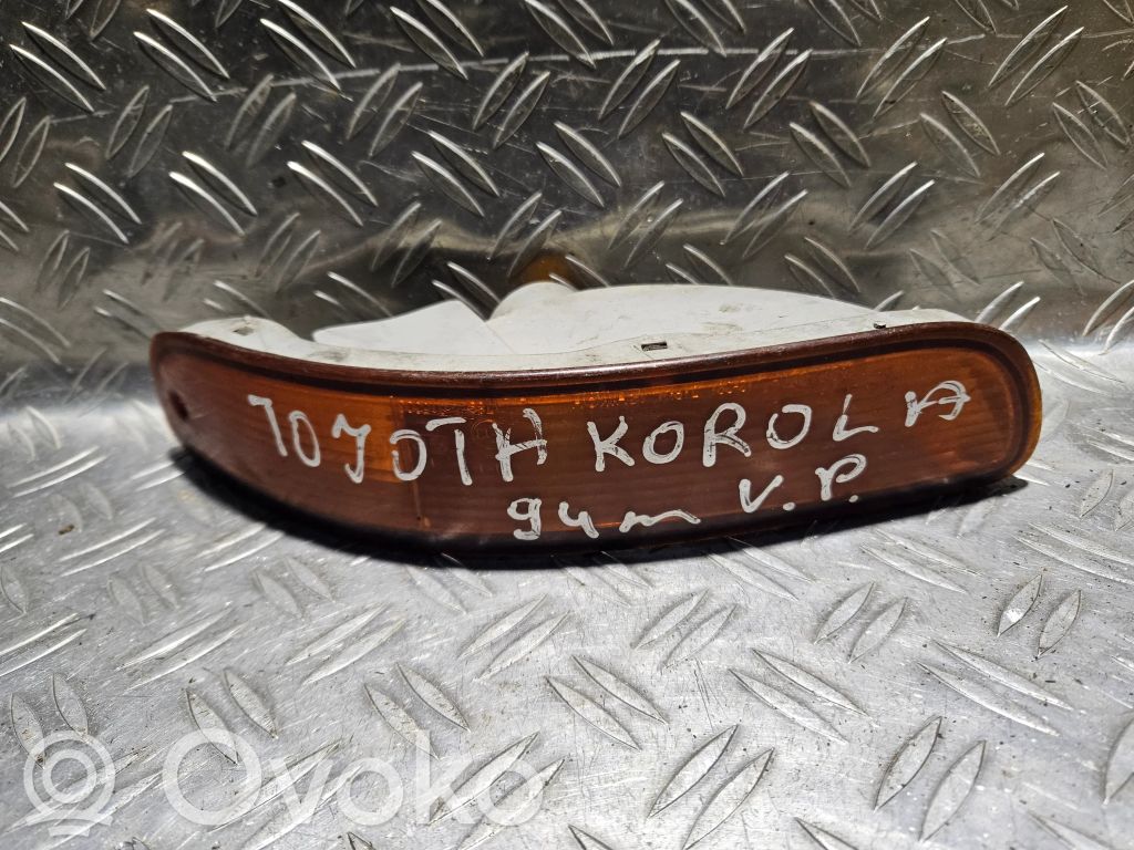 Toyota Corolla E100 Front indicator light 