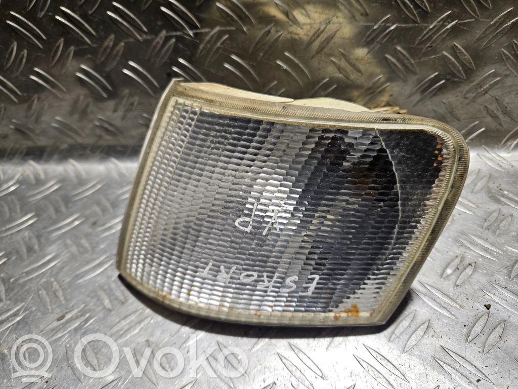 Ford Escort Front indicator light 