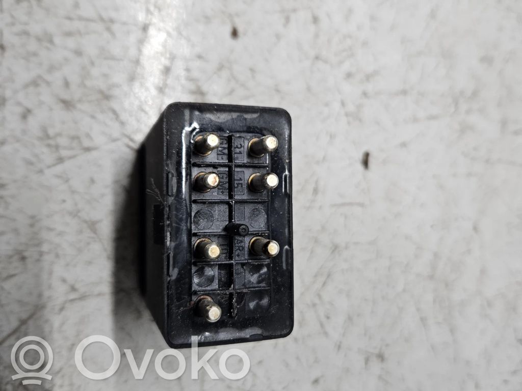 Mercedes-Benz E W124 Other relay 