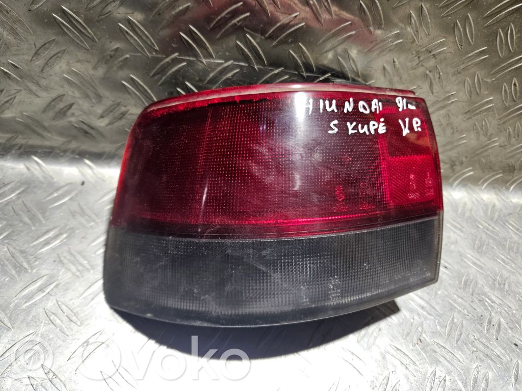 Hyundai Scoupe Rear/tail lights 