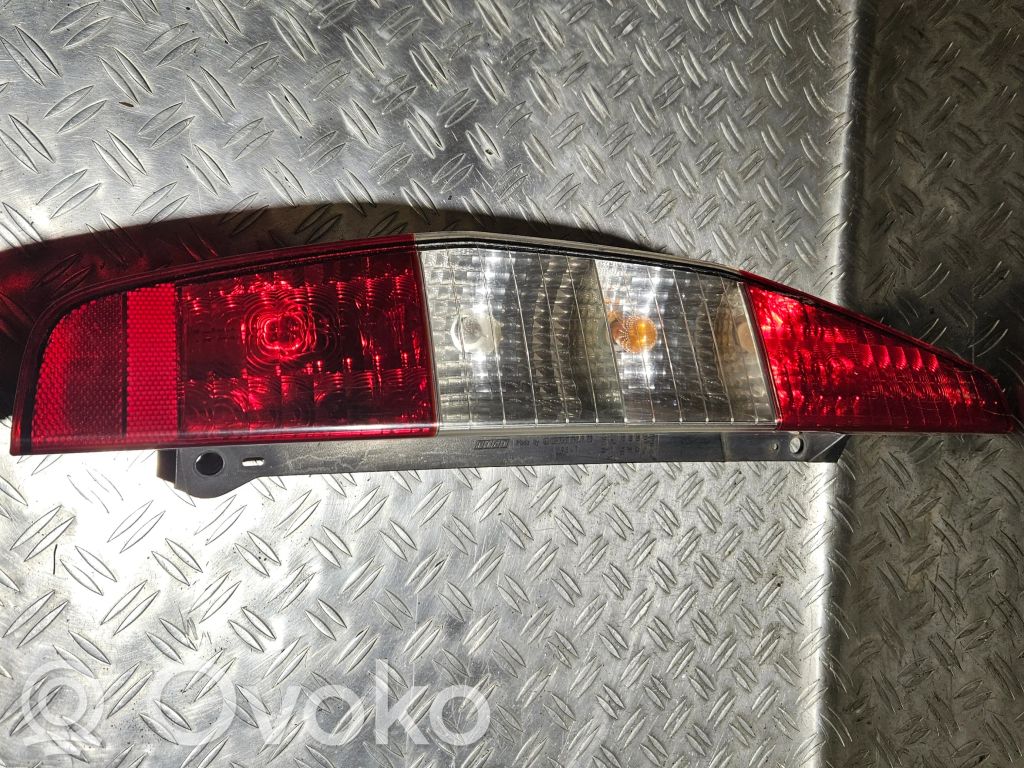 Fiat Doblo Lampă spate în caroserie 
