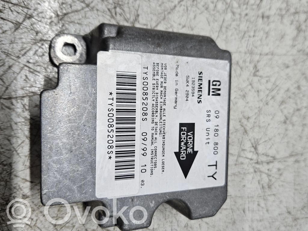 Opel Vectra B Airbag control unit/module 