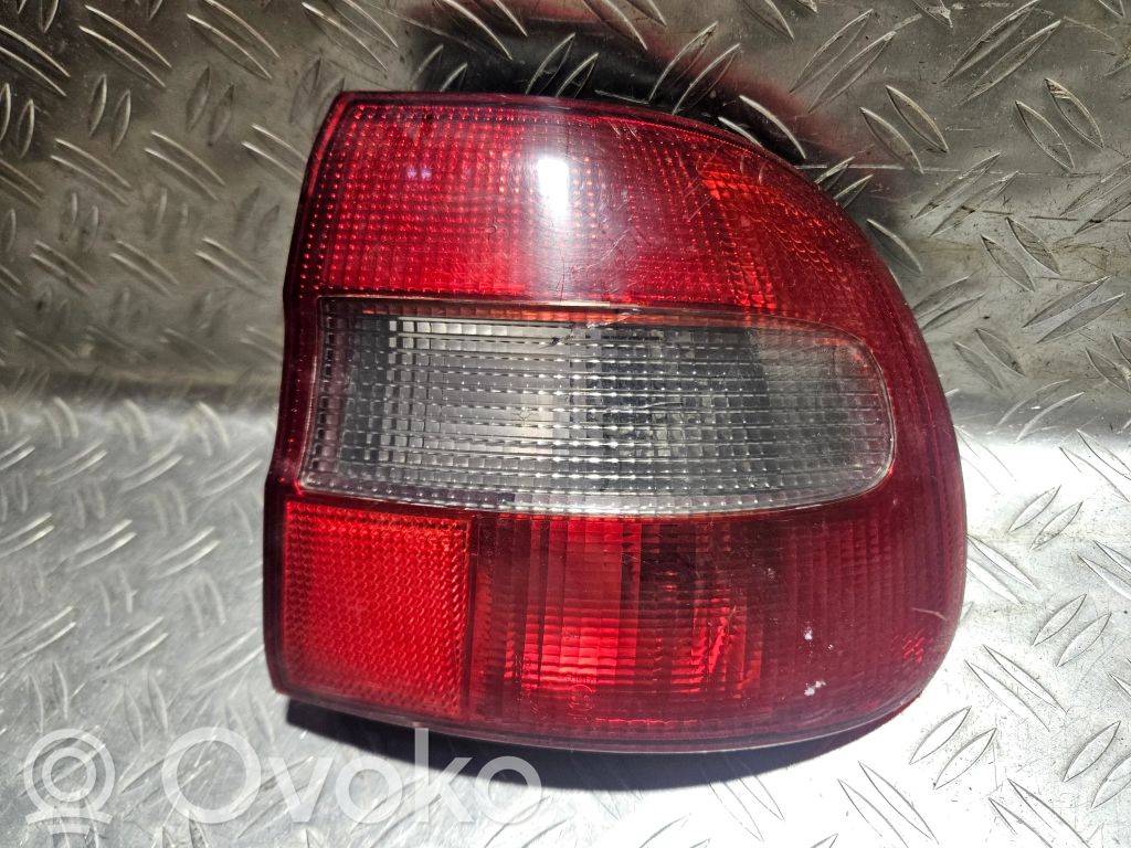 Volvo S40, V40 Lampa tylna 