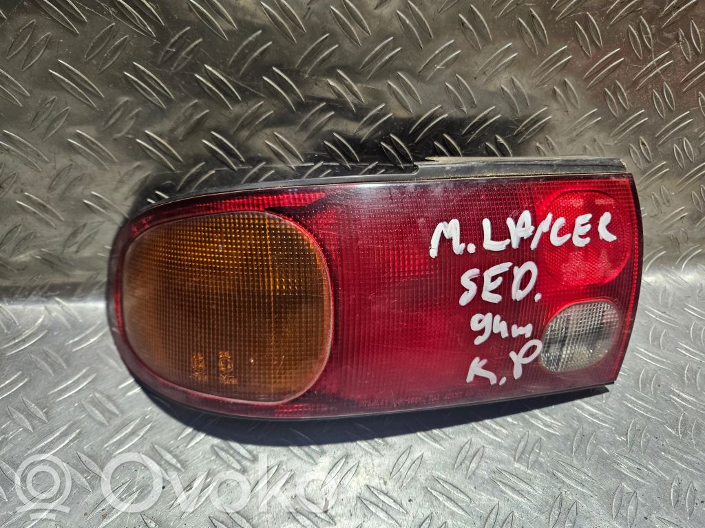 Mitsubishi Lancer Lampa tylna 