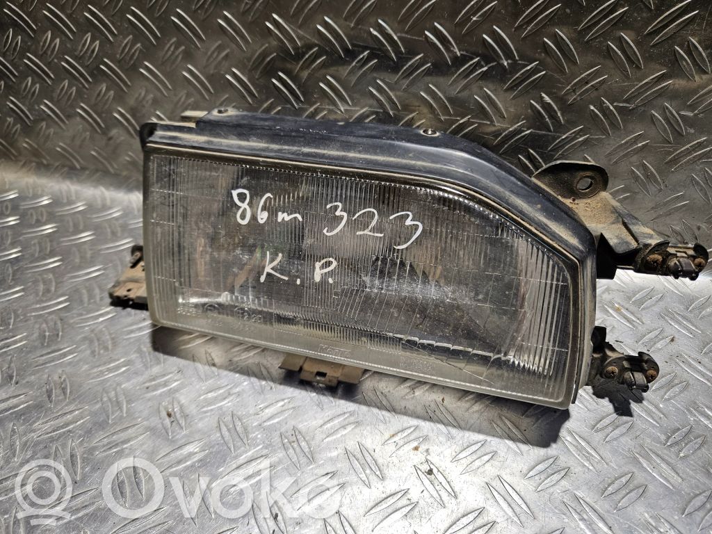 Mazda 323 Headlight/headlamp 