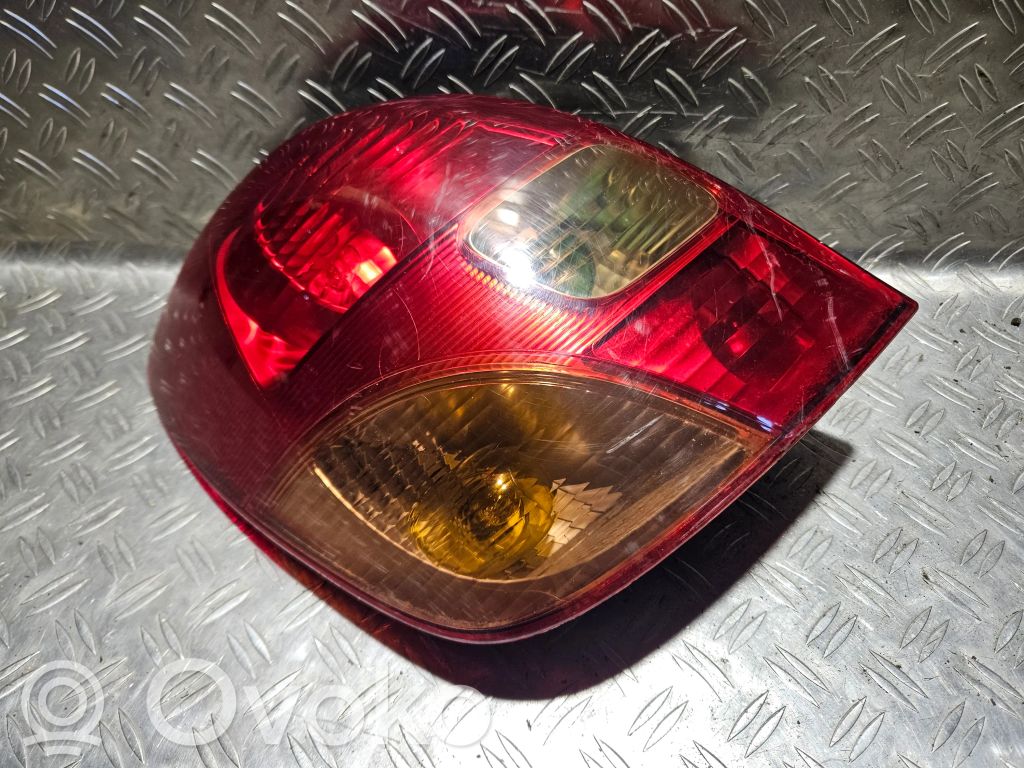 Toyota Corolla Verso E121 Takavalot 