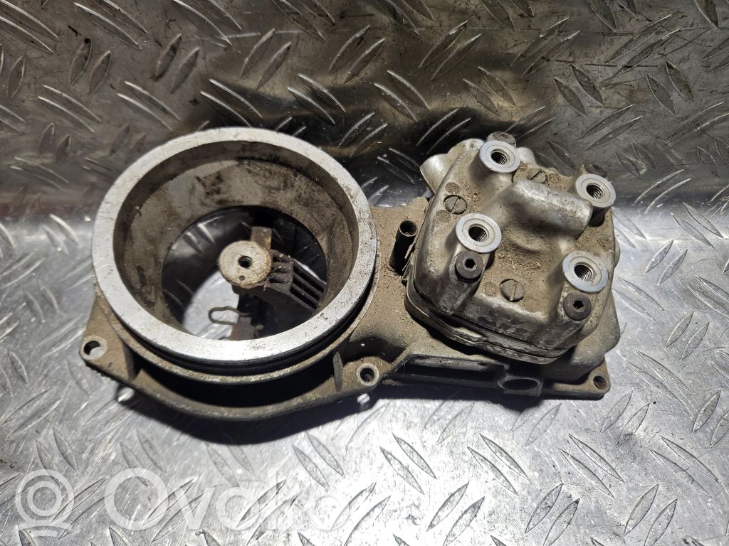 Ford Escort Распределитель топлива 