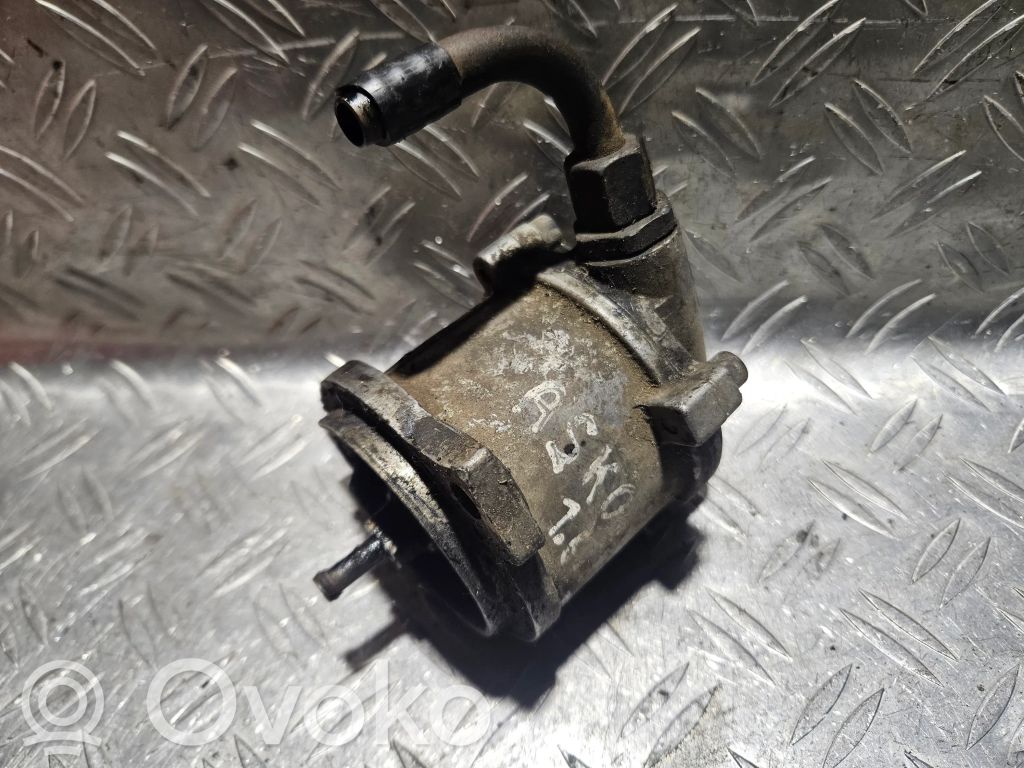 Opel Kadett E Vacuum pump 