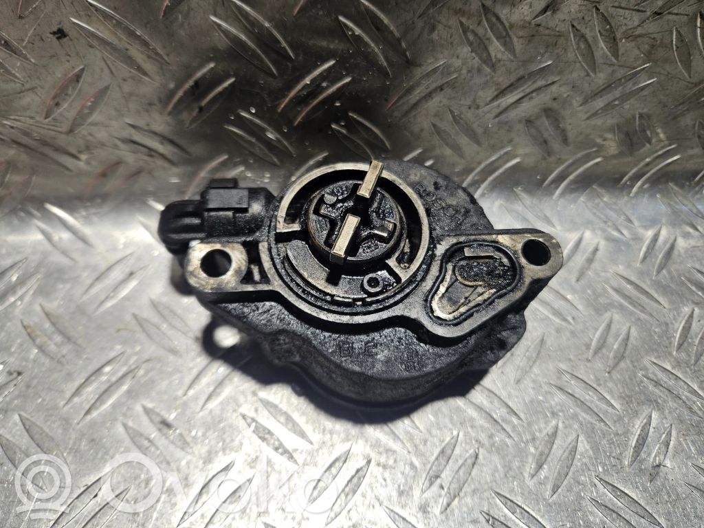 Vacuum pump   D1562B,30050