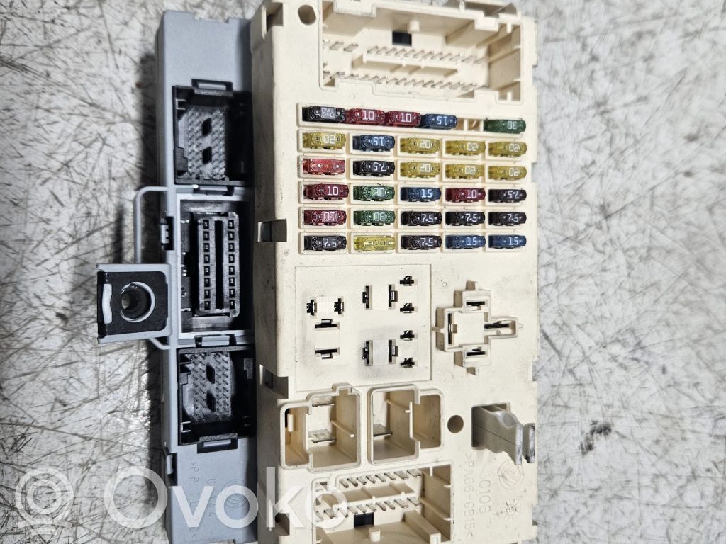 Fiat Stilo Fuse module 