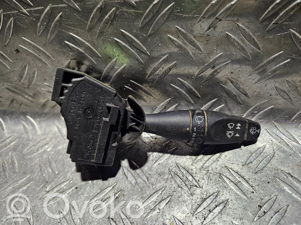 Ford Focus Wiper control stalk 