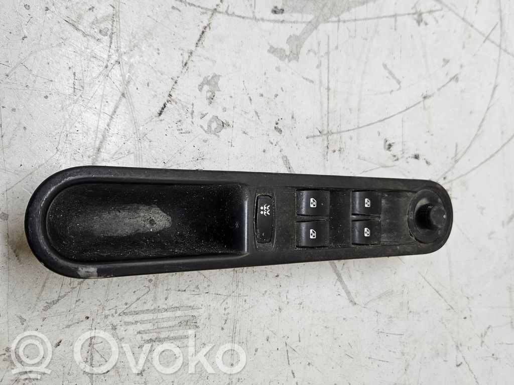 Renault Espace -  Grand espace IV Electric window control switch 