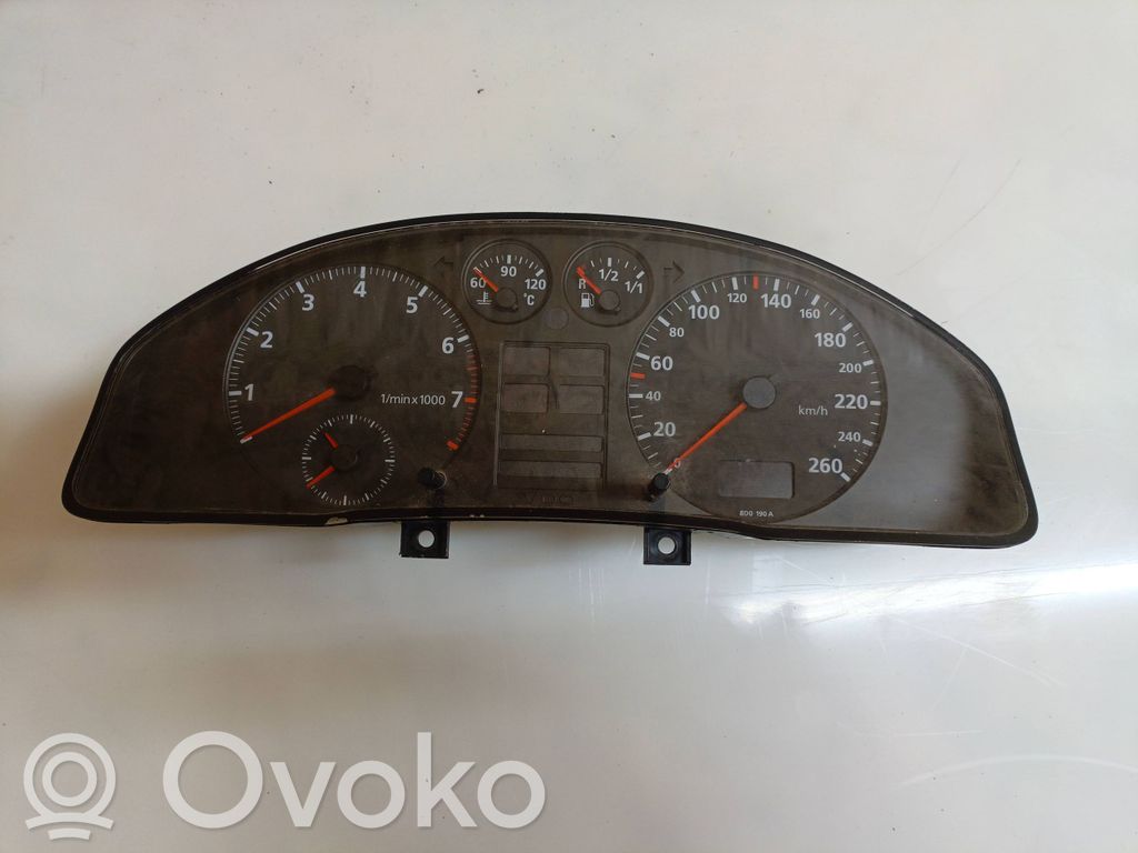 Audi A4 S4 B5 8D Speedometer (instrument cluster) 