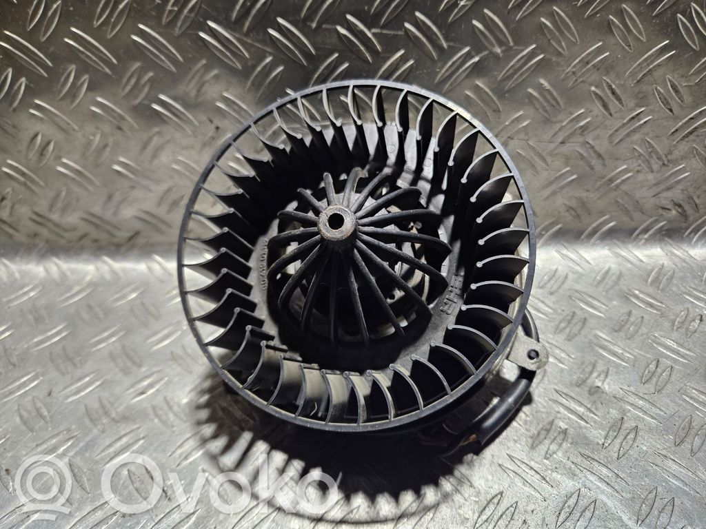 Mercedes-Benz E W210 Heater fan/blower 