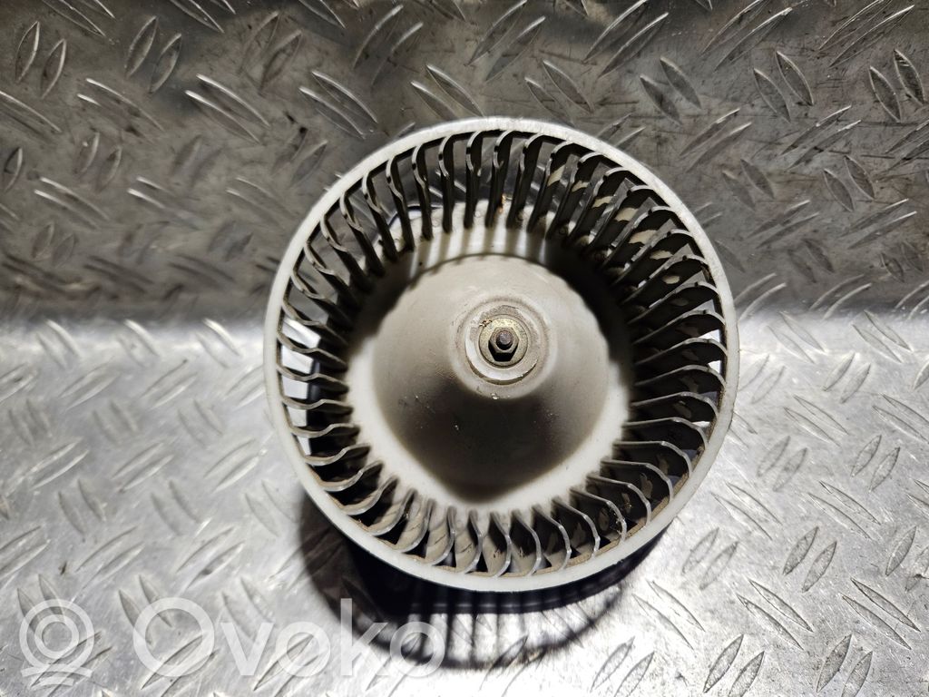 Mitsubishi Galant Mazā radiatora ventilators 