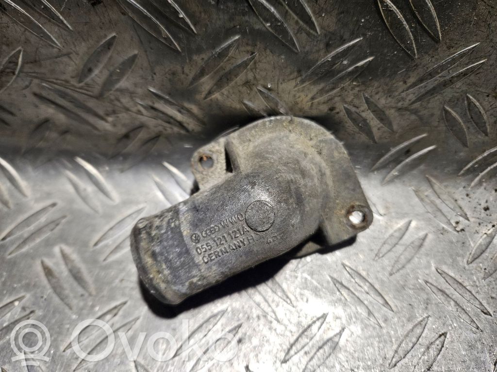 Termostat / Obudowa termostatu   055121121A
