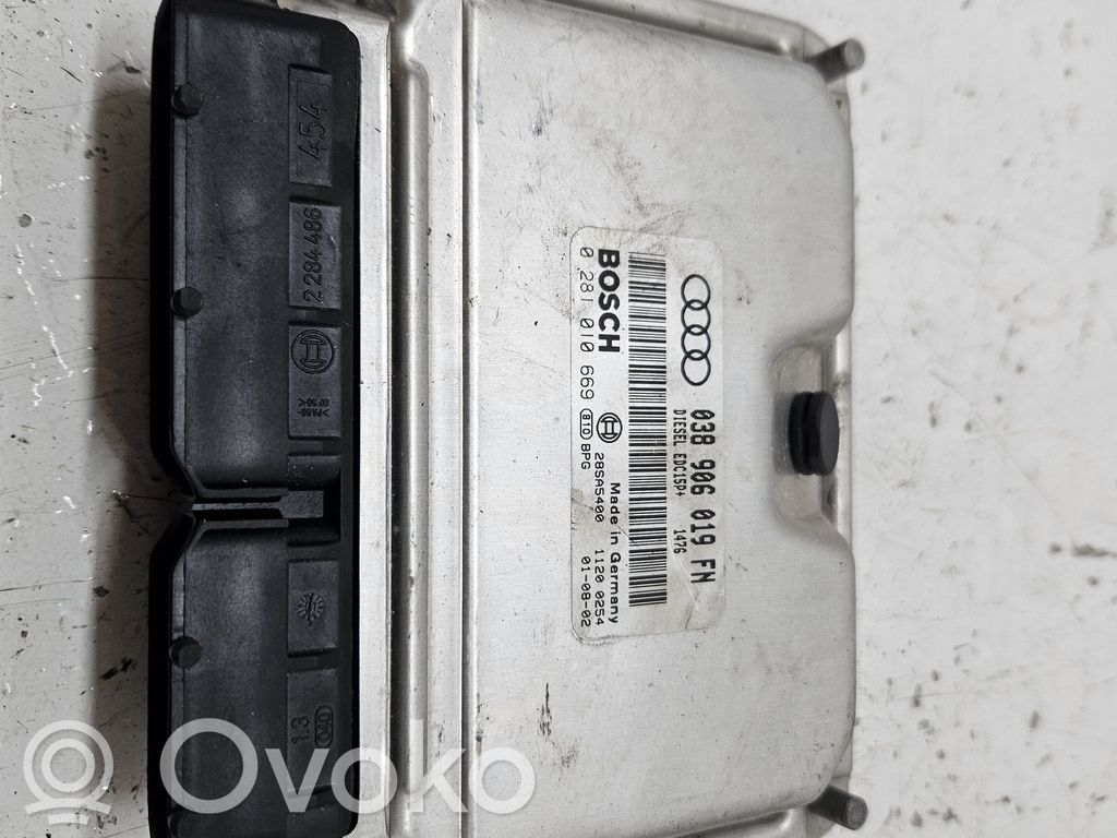Audi A4 S4 B6 8E 8H Engine control unit/module 