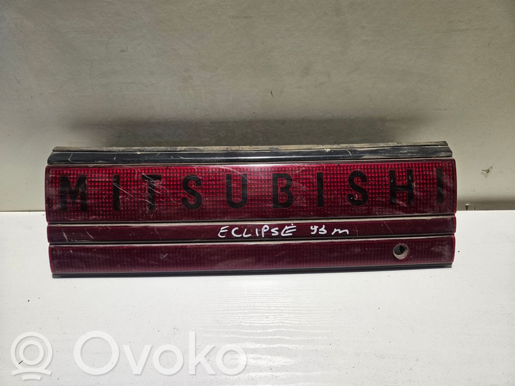 Mitsubishi Eclipse Rear light center trim bar blend 