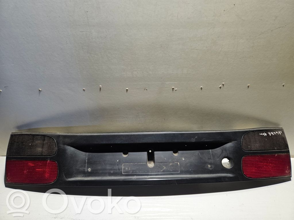 Renault Laguna I Trunk door license plate light bar 