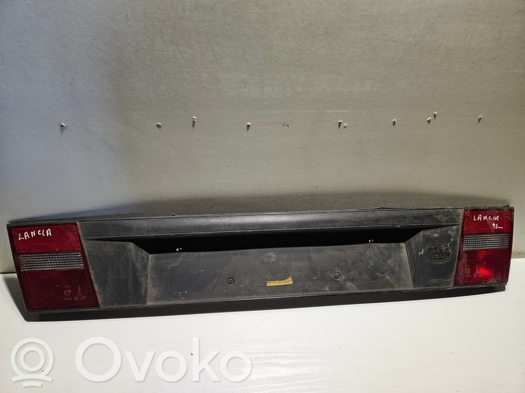 Lancia Delta II Trunk door license plate light bar 