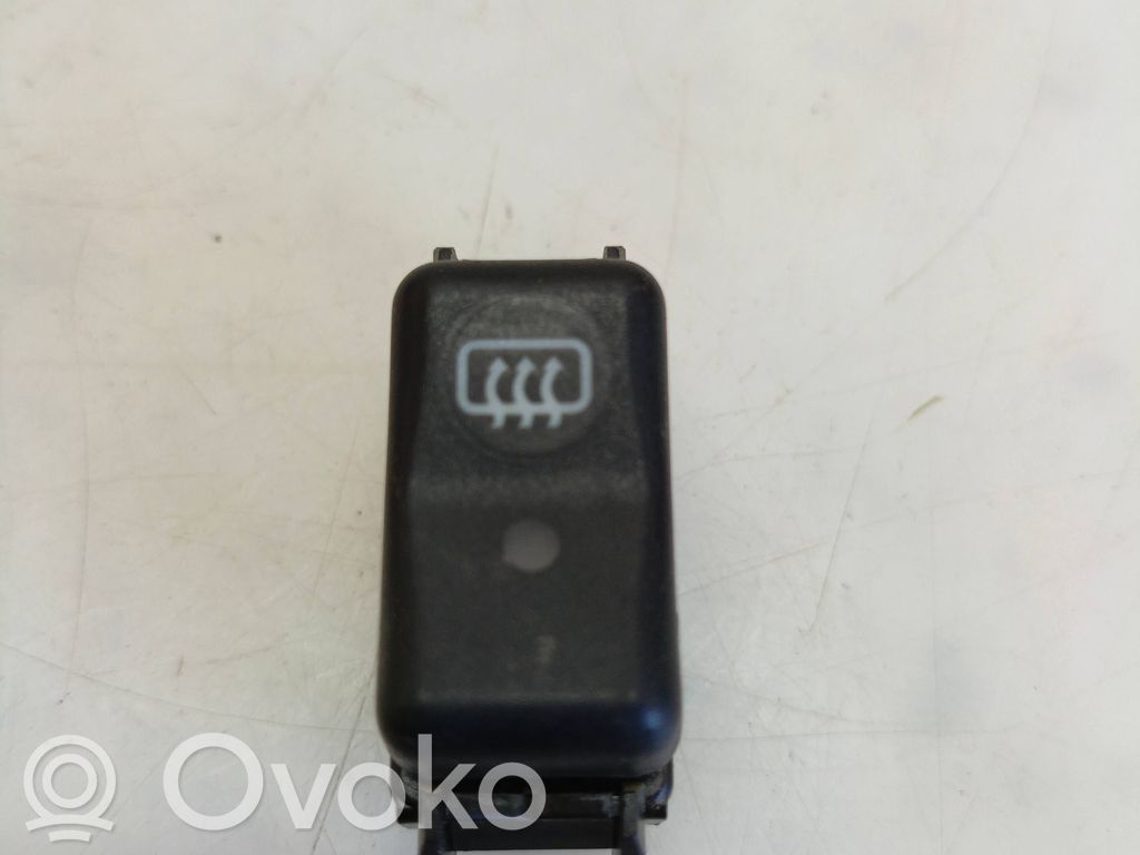 Mercedes-Benz E W124 Windscreen/window heater switch 