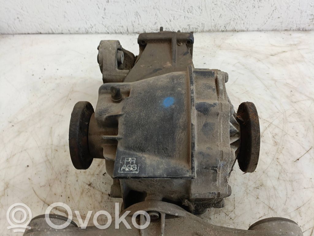 Audi A6 S6 C5 4B Galinis reduktorius 